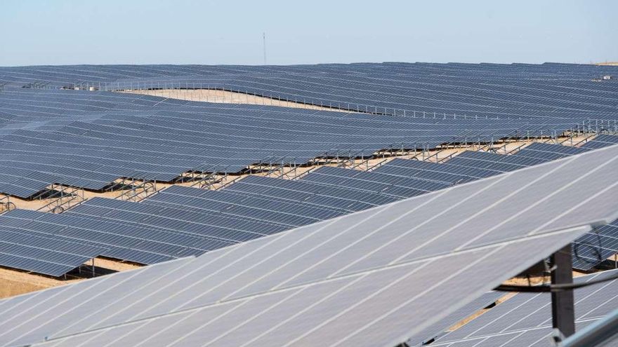 El Gobierno decreta su primer veto a una macroplanta fotovoltaica por su impacto ambiental