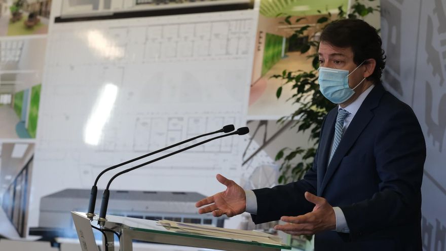 Mañueco desiste y anuncia la eliminación del toque de queda y del cierre perimetral en Castilla y León desde el 9 de mayo