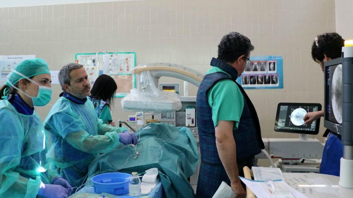 La provincia de León solo atrae a 2 de los 700 primeros MIR en el arranque de la adjudicación de plazas