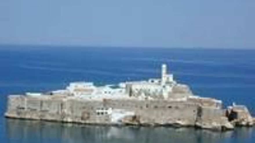 El peñón de Alhucemas, un grano en sitio incómodo.