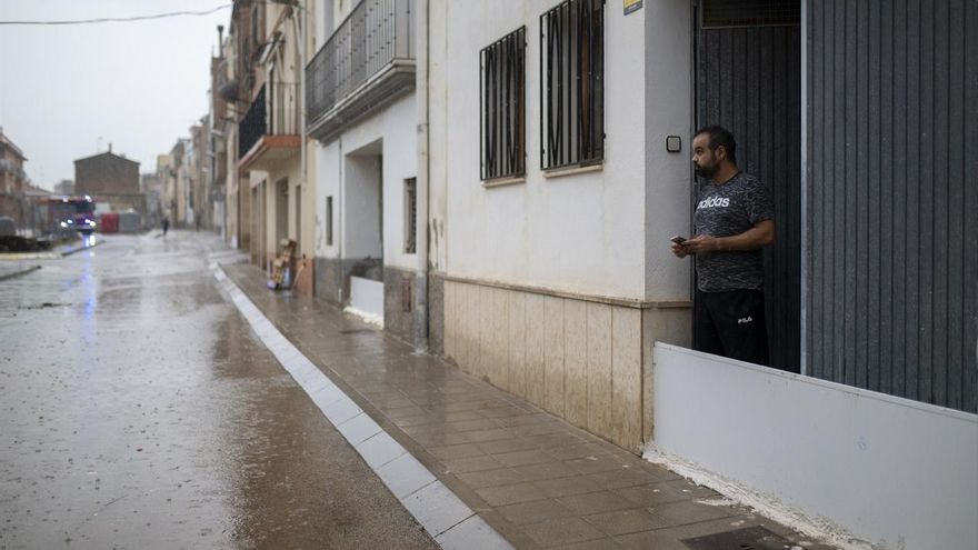 The Generalitat sends an alert for heavy rain in southern Catalonia and asks for caution when traveling