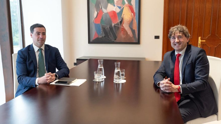 Andueza da un "tirón de orejas" a Pradales en la Presidencia vasca por ser "portavoz del PNV de Gipuzkoa"