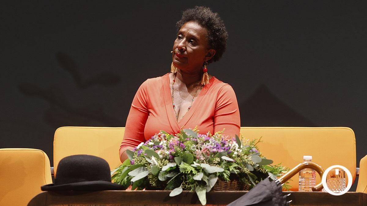 Inauguración de Cosmopoética 2025 en el Teatro Góngora