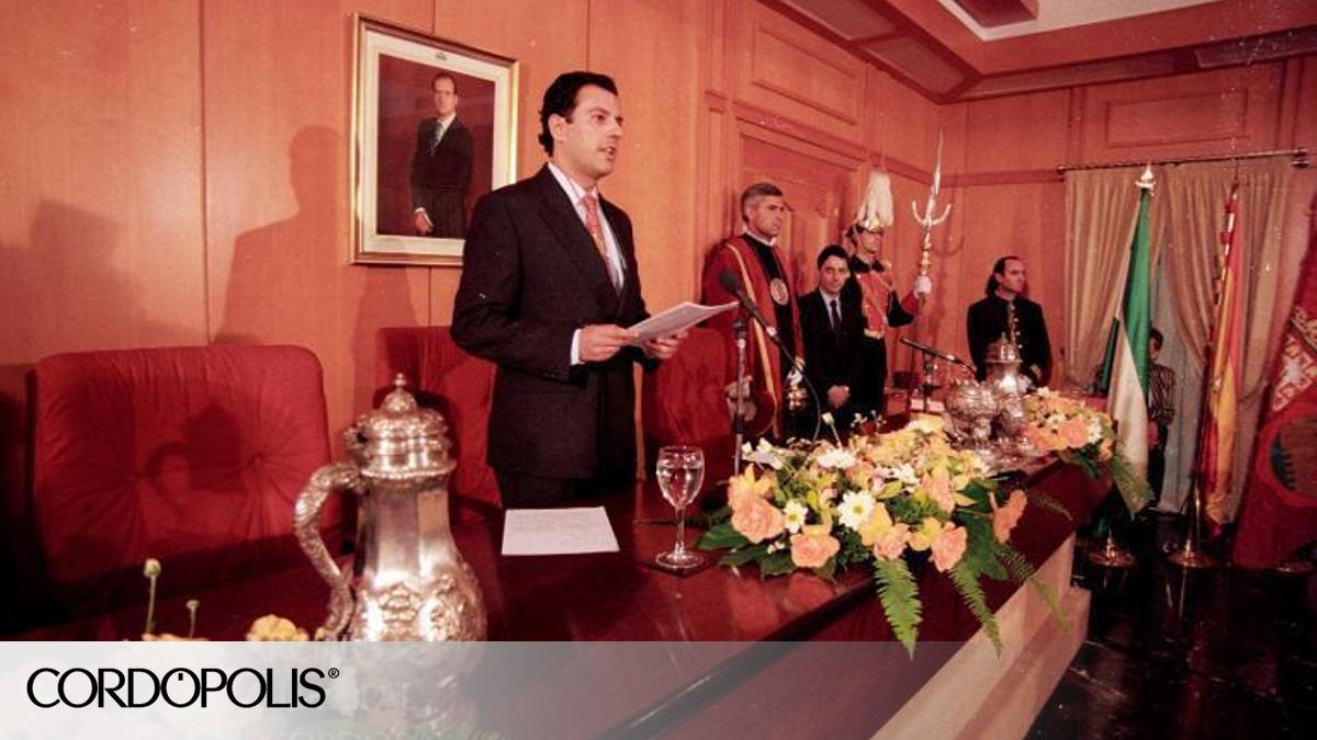 El alcalde de Córdoba que se negó a aplicar restricciones en lo peor de ...