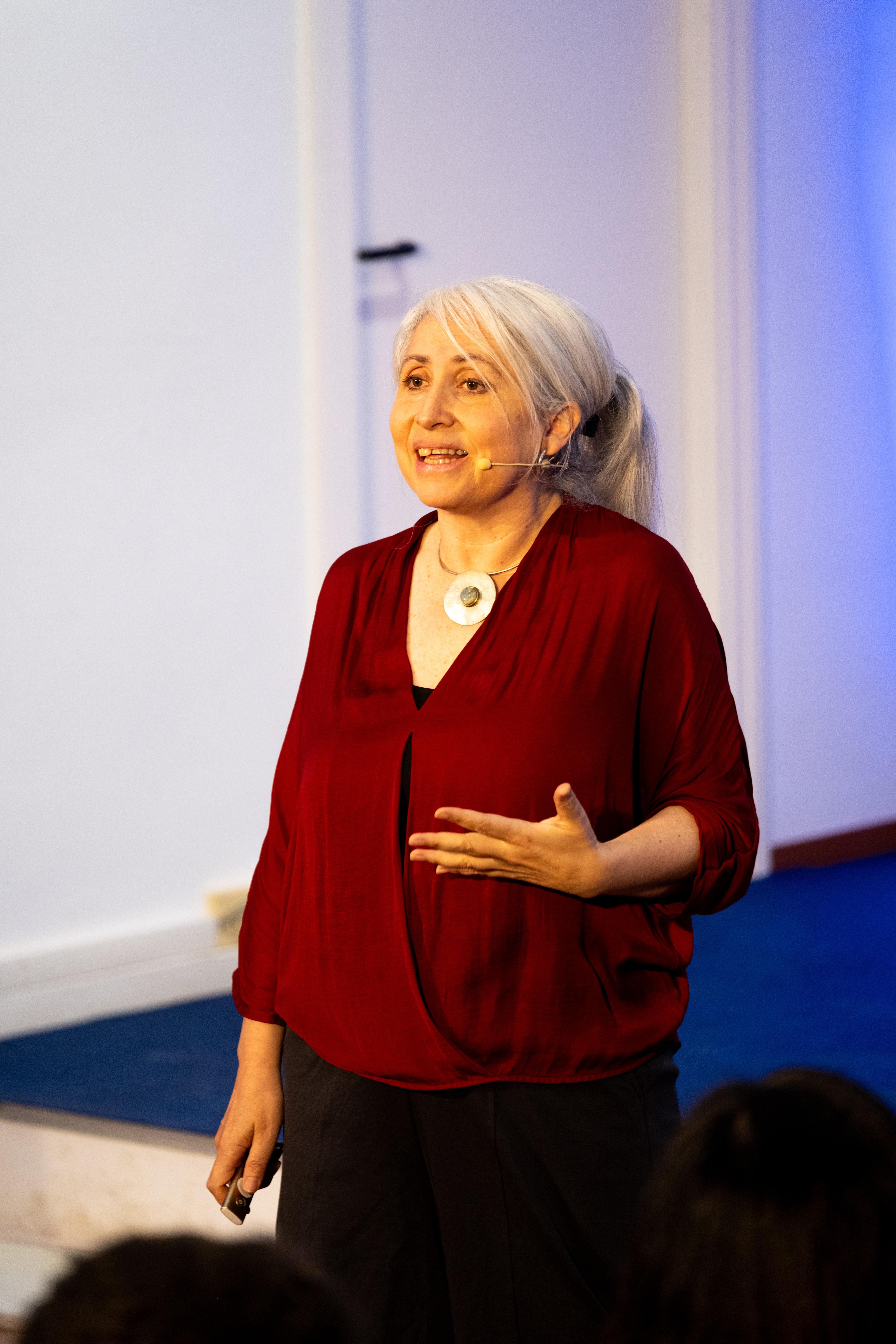 Gabriela Gómez-Mont.