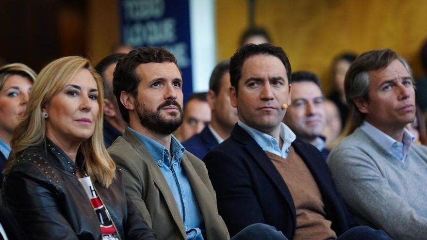 La 'número tres' de Casado incumple los estatutos del PP al acumular cargos incompatibles