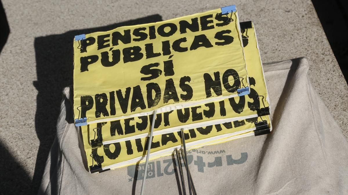 La Plataforma Ciudadana de Córdoba para la Defensa del Sistema Público de Pensiones informa de asuntos de actualidad nacional