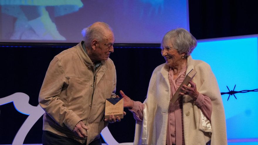 Pradales pide perdón por no reconocer antes a los vascos en campos nazis: "Les arrebataron su identidad y les asignaron un frío número"