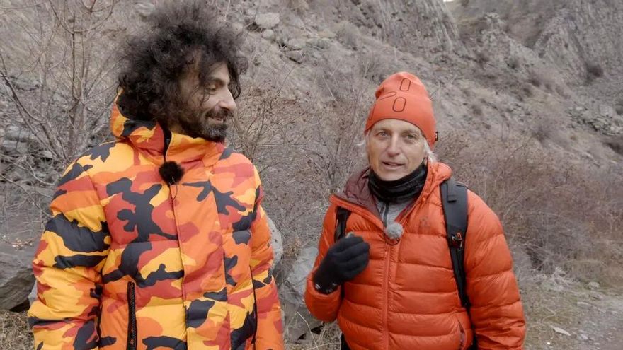 Ara Malikian en su aventura con Jesús Calleja