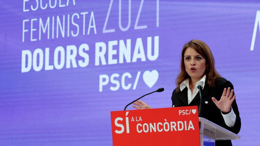 La vicesecretaria general del PSOE, Adriana Lastra, en la clausura de la Escuela Feminista del PSC "Dolors Renau" 2021. EFE/Quique García