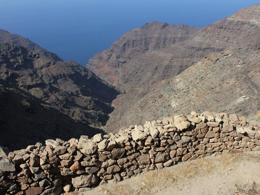Antiguo corral de cabras construido en la Degollada del Peñón Bermejo, uno de los accesos a la Reserva natural Especial de Guguy.