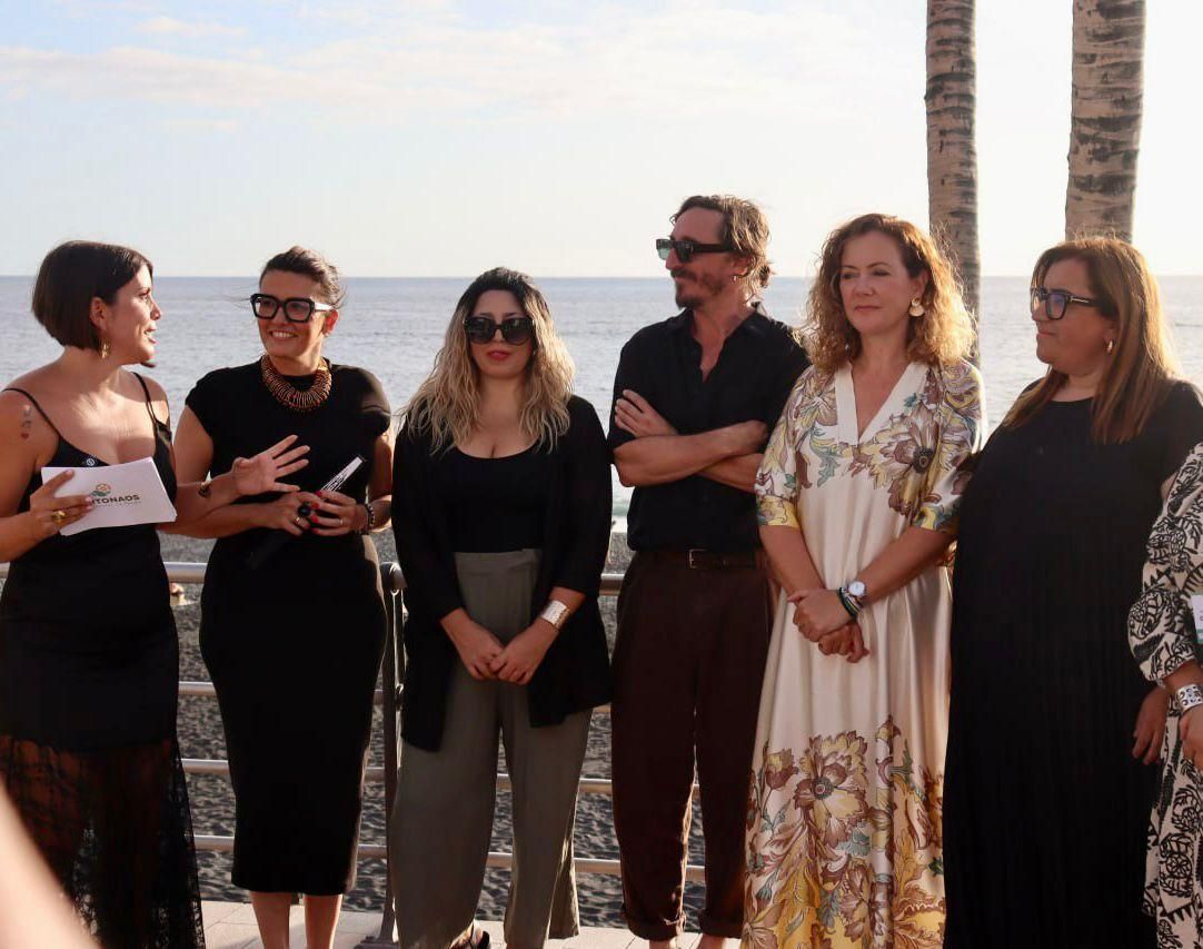 Iván Massagué inaugura el Paseo del Talento en Puerto Naos.