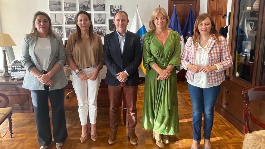 Reunión con el presidente del Cabildo de La Palma.