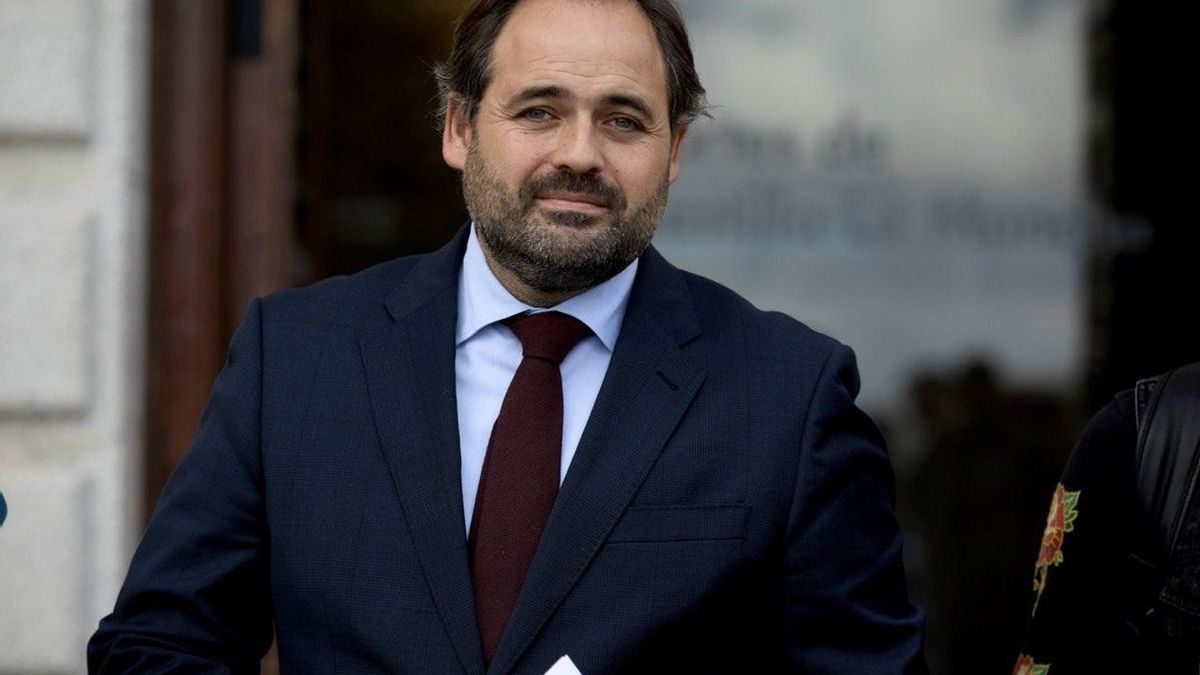 Paco Núñez.