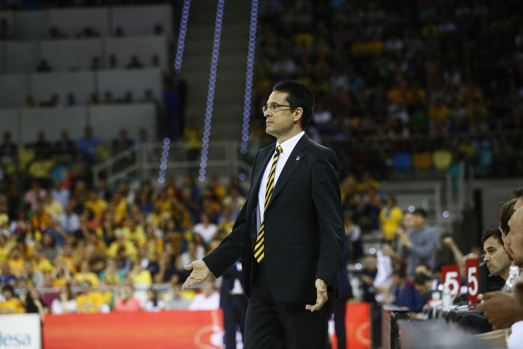 Inauguración del Gran Canaria Arena con el partido entre el Herbalife Gran Canaria y el Fútbol Club Barcelona