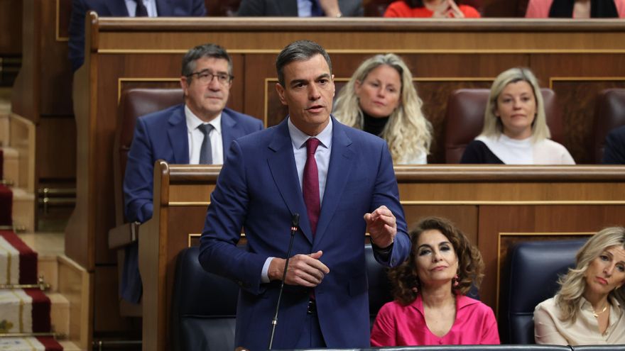 El presidente del Gobierno, Pedro Sánchez, en la sesión de control