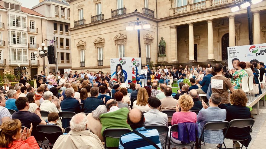 El PNV insiste en que está contra la extrema derecha y la extrema izquierda: "No queremos ni a Miléi ni a Maduro"