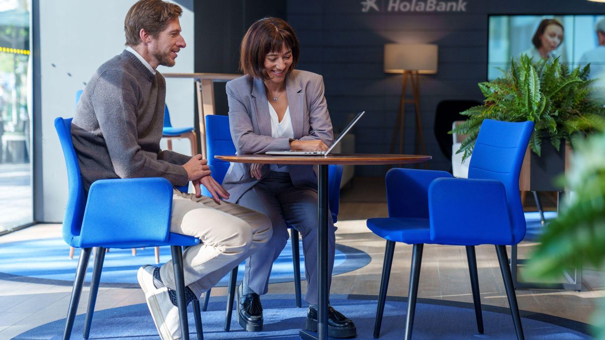 HolaBank se consolida como referente en Canarias impulsado por el crecimiento del turismo