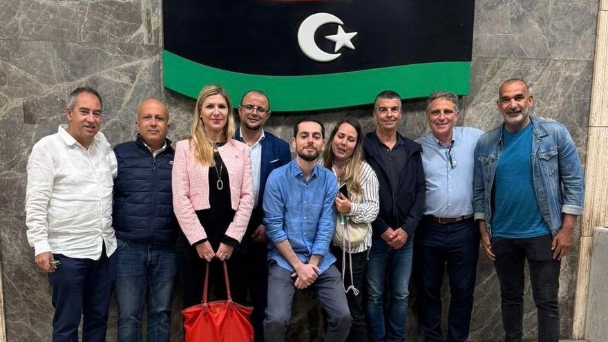 Los nueve españoles atrapados en Libia se encuentran "sanos y salvos" en Roma