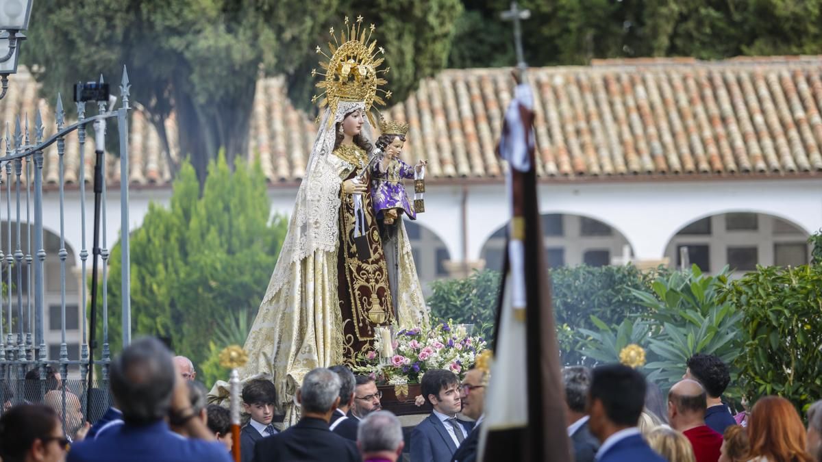 Visita de la Virgen del Carmen al Cementerio de San Rafael