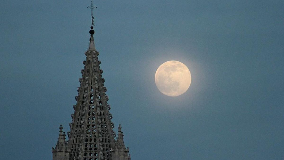 La Asociación Leonesa de Astronomía organiza el viernes una sesión de observación lunar