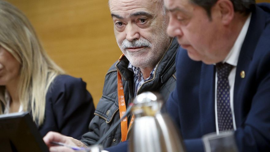 Matías Alonso pide "diálogo" en el problema de las placas franquistas de Benifaió y no dejarlo "en manos de una Conselleria hostil"