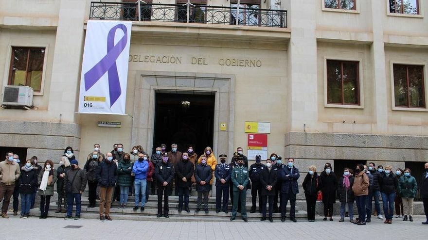 Minuto de silencio en la subdelegación de Albacete