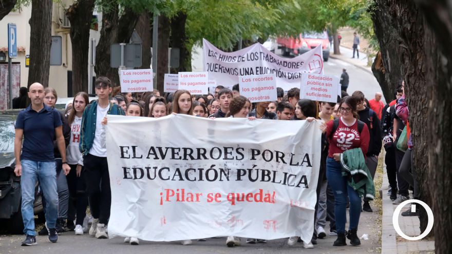 Una manifestación del instituto Averroes recorre el Sector Sur: "La Junta no está siendo sensible"