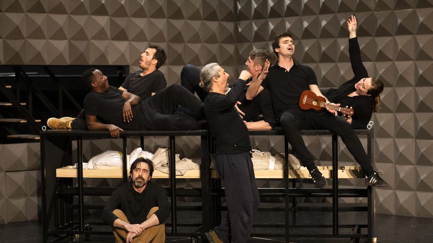 'La patética', el canto del cisne con el que Miguel del Arco regresa al teatro