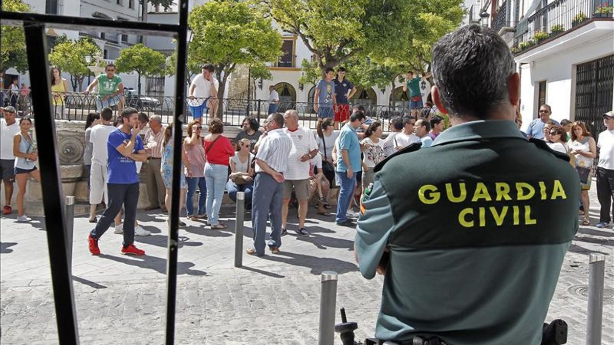 El alcalde de Estepa pide a los vecinos no caer en la tentación del ojo por ojo