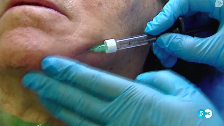 Inyectando bótox en los informativos Telecinco