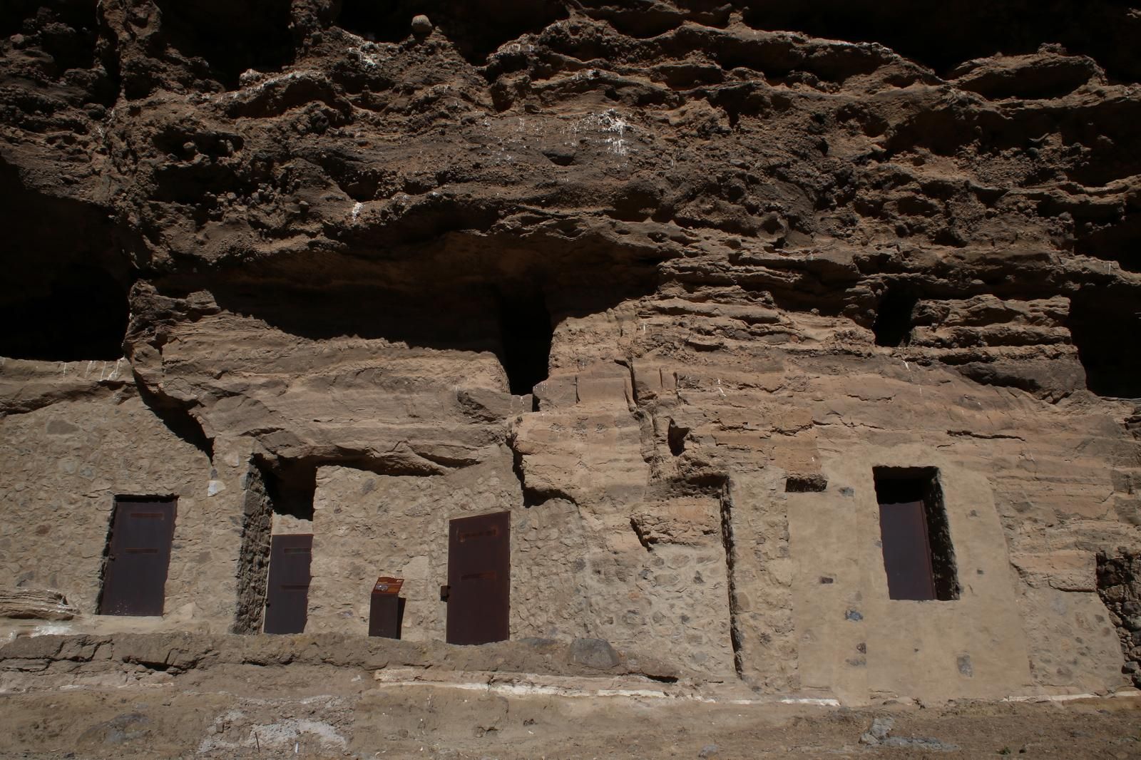 Exterior de Risco Caído (ALEJANDRO RAMOS)