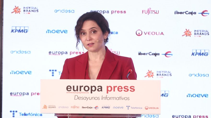 Ayuso defiende su gestión de las residencias en pandemia: "Aplicamos medidas selectivas contra el virus, no contra la gente"