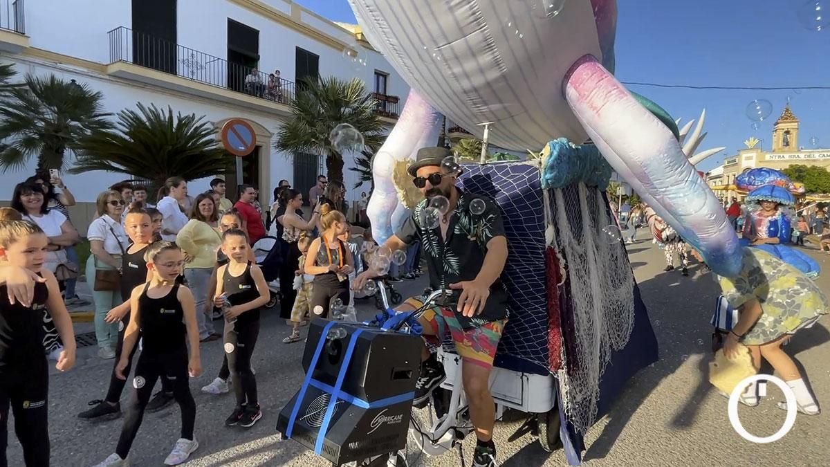 El mundo marino emerge en las Calles en Flor de Cañete