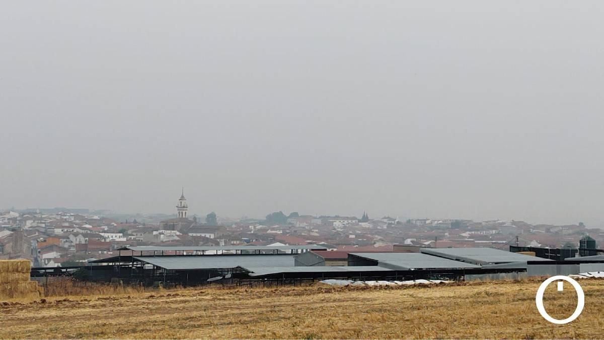 El humo de los incendios del norte de España llega a Córdoba