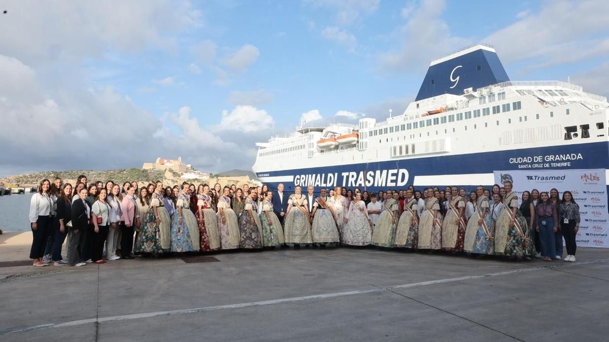 Compromís pide a Catalá cancelar el crucero fallero por los daños de la naviera a las 'clotxineres' tradicionales