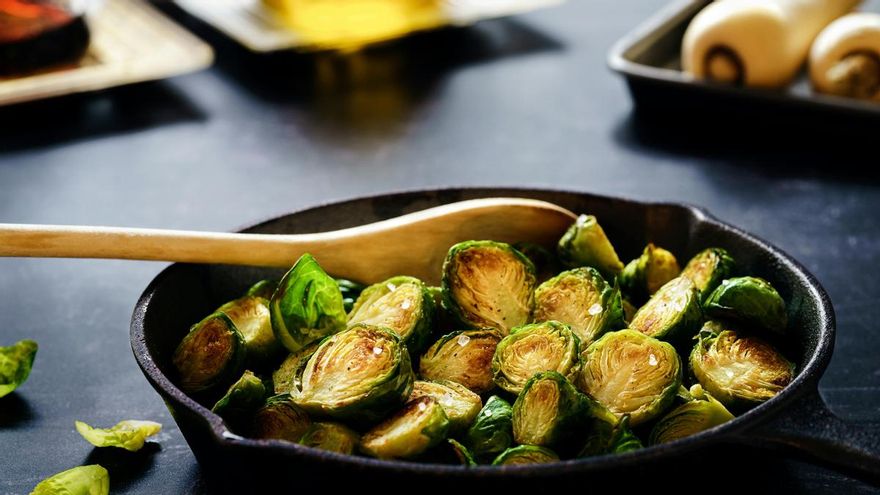 브뤼셀 콩나물 요리 방법: 브뤼셀 콩나물의 모든 이점과 영양분을 즐길 수 있는 세 가지 요리법