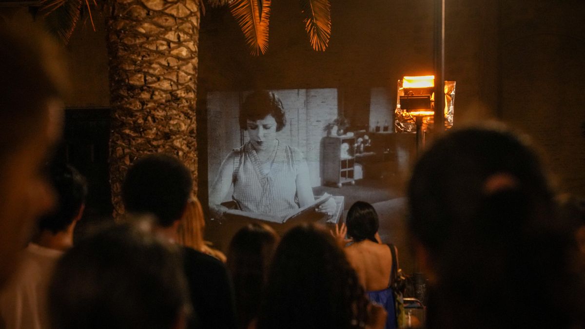 Una tercera convocatoria ciudadana devuelve el cine a la plaza de la Magdalena