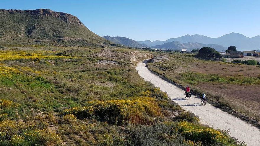 En las Vías Verdes los desniveles no superan nunca el 3%.
