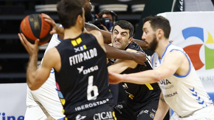 El Lenovo Tenerife no tiene piedad del Acunsa GBC