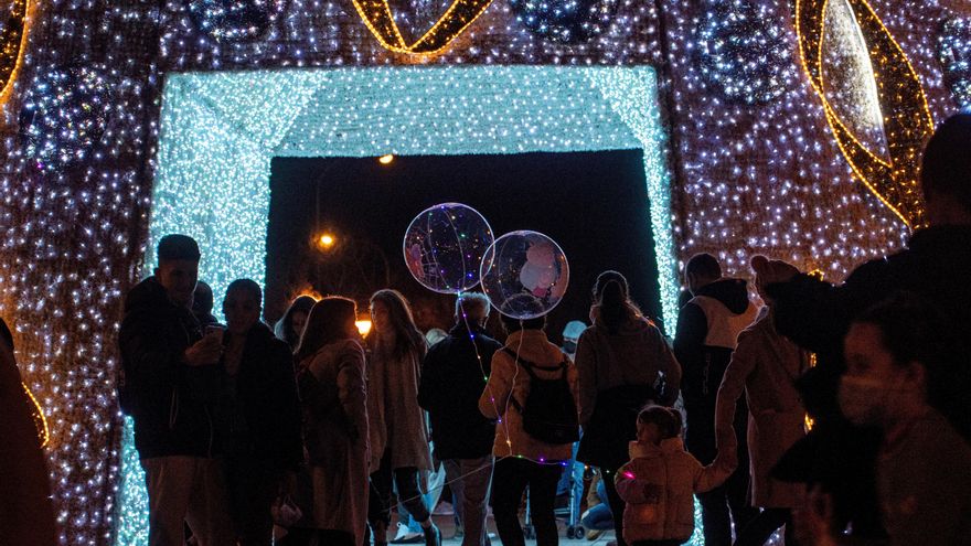 Sanidad plantea cierre el perimetral en navidades salvo para reuniones familiares