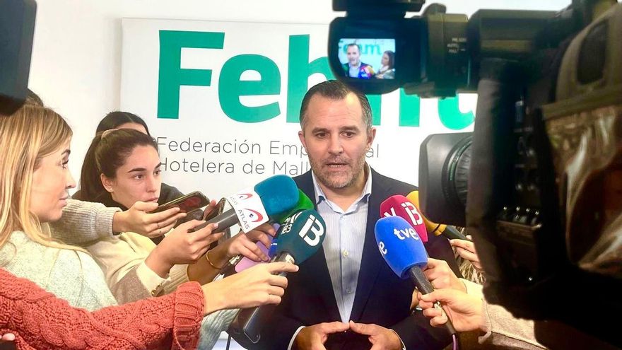 Constituida la mesa del convenio hostelería en la que los hoteleros reclaman bajar el absentismo y los sindicatos, reducir la jornada