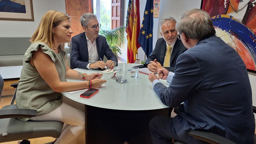 El Gobierno se abre a pactar con las comunidades gobernadas por el PP leyes de memoria tras la salida de Vox