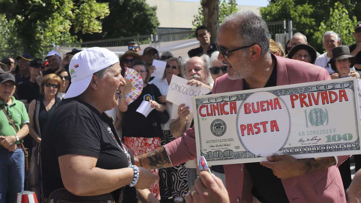Una concentracion de la plataforma de Oncobierzo.