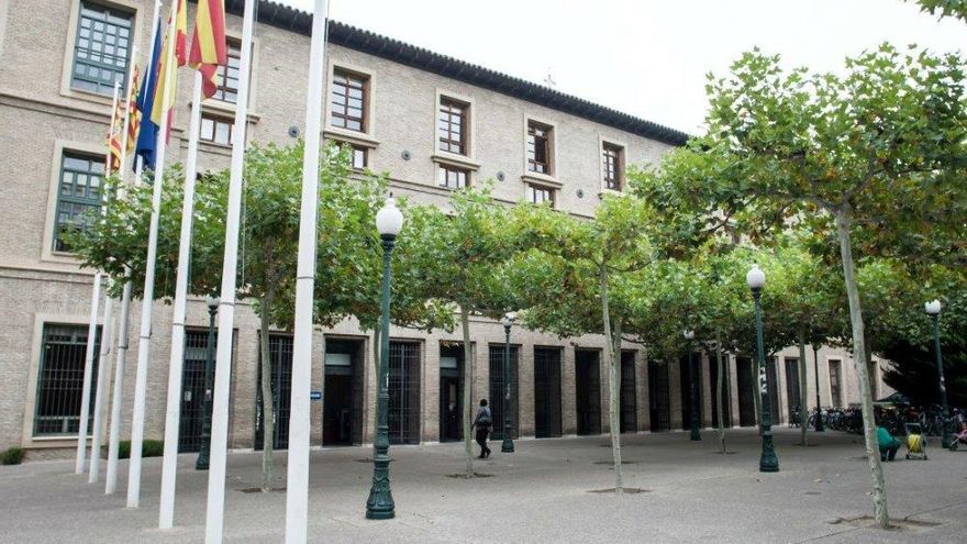 Administrativos del Gobierno de Aragón critican los destinos tras el concurso de méritos: "Son las plazas que nadie quiere"