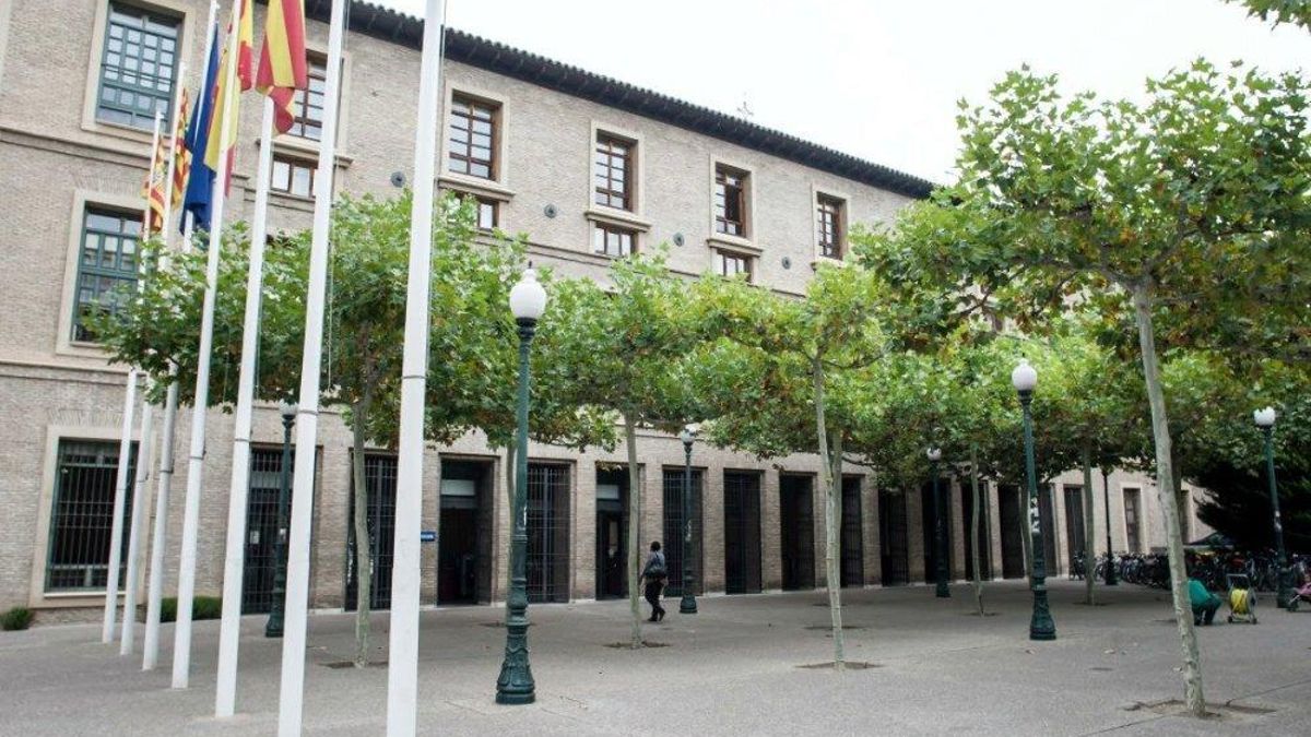 Administrativos del Gobierno de Aragón critican los destinos tras el concurso de méritos: "Son las plazas que nadie quiere"