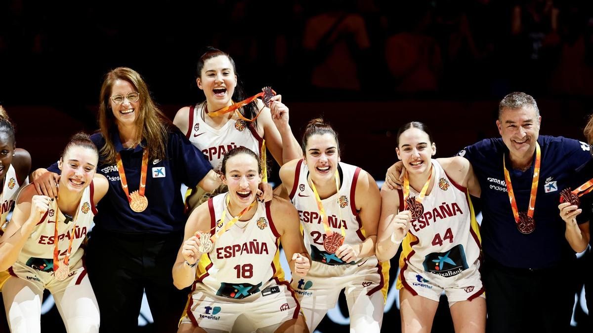 La selección española vuelve al podio de un mundial ocho años después: así ha conseguido España un bronce que sabe a oro en Berlín