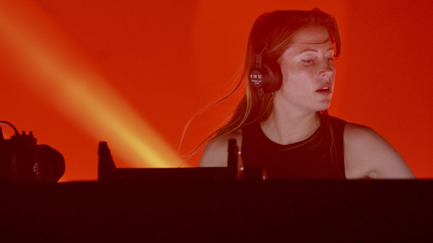 Charlotte de Witte reina en el Sónar con una sesión audiovisual de tecno hipnótico