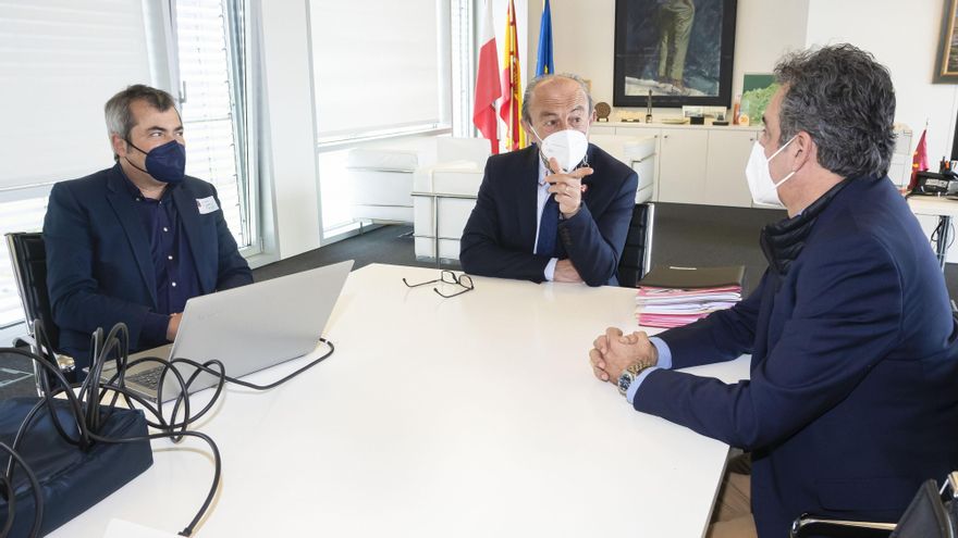 Marcano se reúne con Metaltec