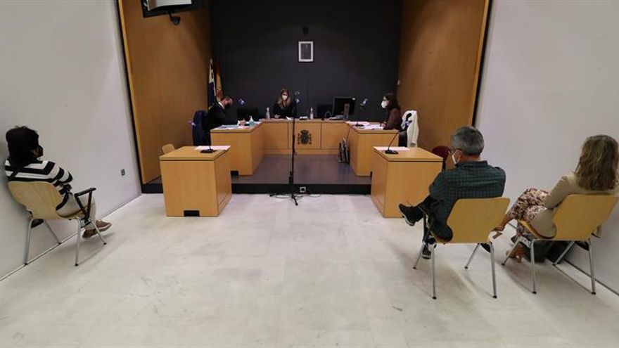 Ni siquiera su única testigo avala al abogado de Vox que demandó a Victoria Rosell por despido improcedente